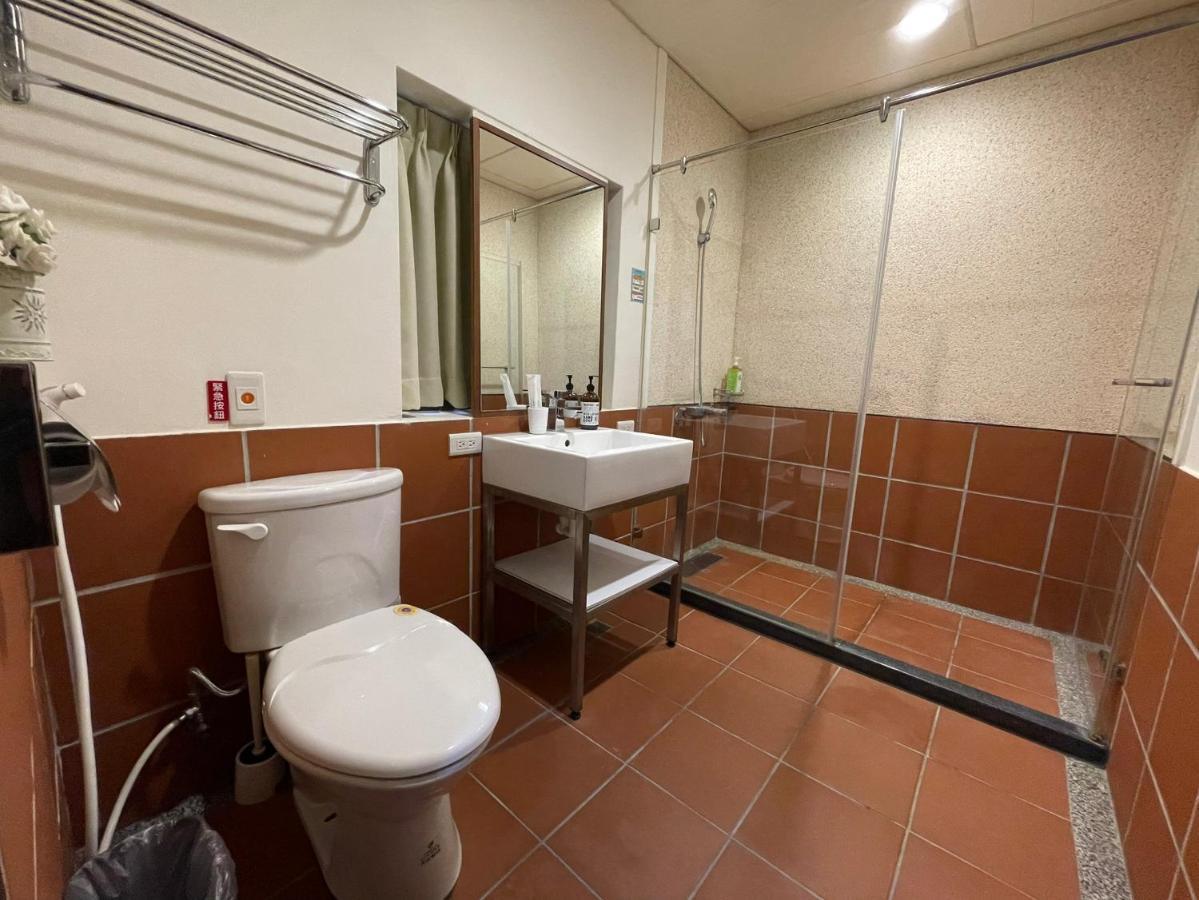 左營蓮潭郭家百年古厝 Hotel Cao Hùng Ngoại thất bức ảnh