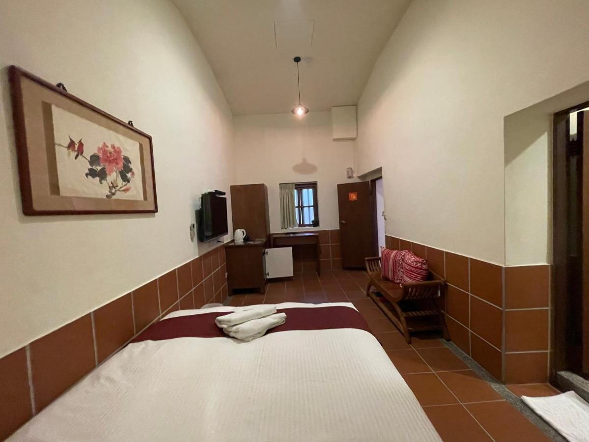左營蓮潭郭家百年古厝 Hotel Cao Hùng Ngoại thất bức ảnh