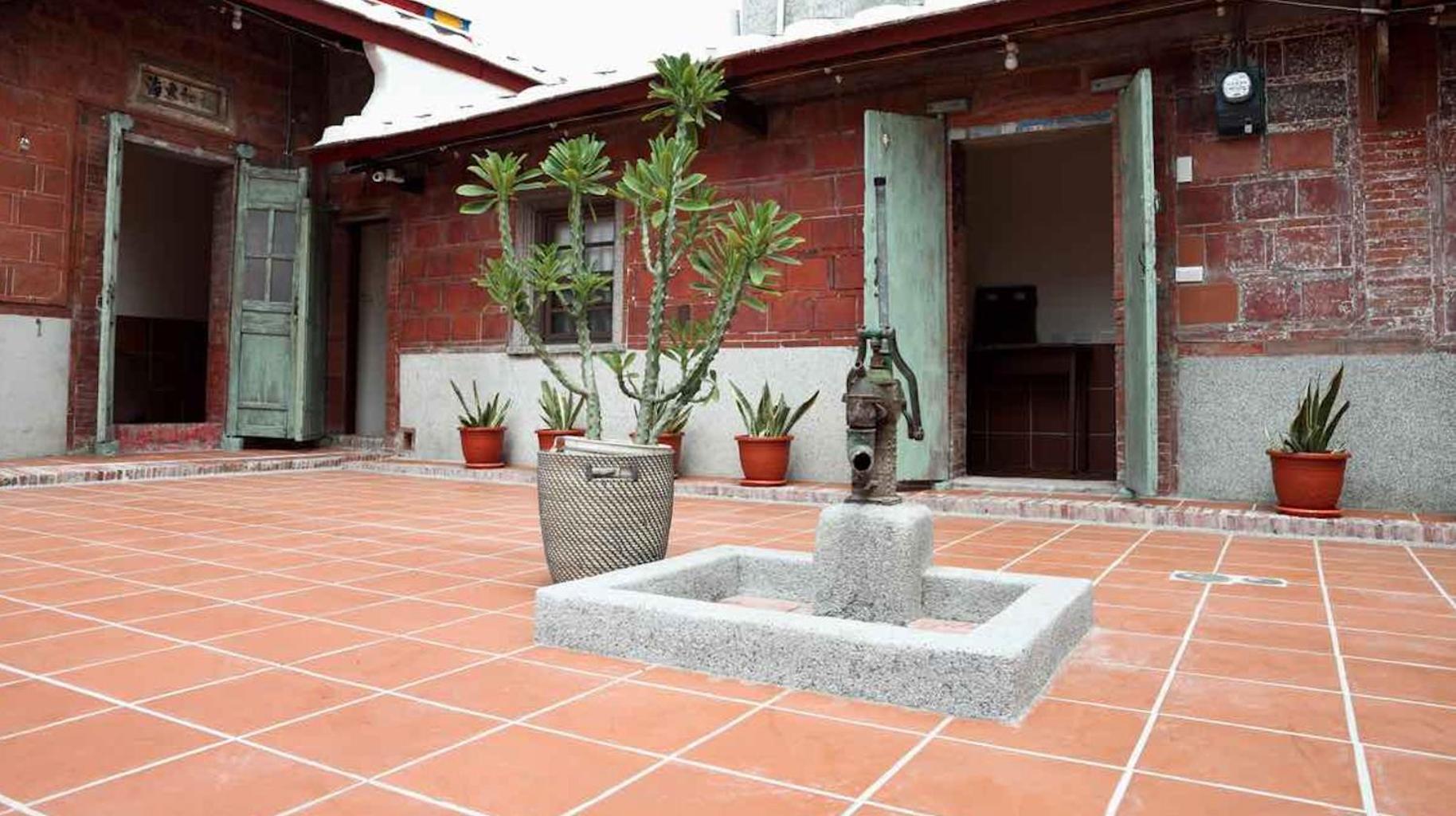 左營蓮潭郭家百年古厝 Hotel Cao Hùng Ngoại thất bức ảnh